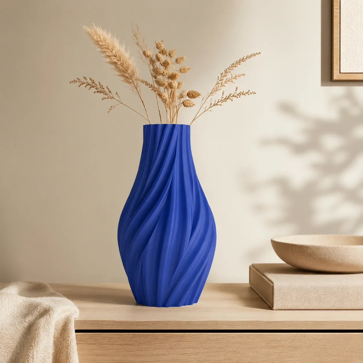 Pink Bnana Flowline Vase gallery view 3